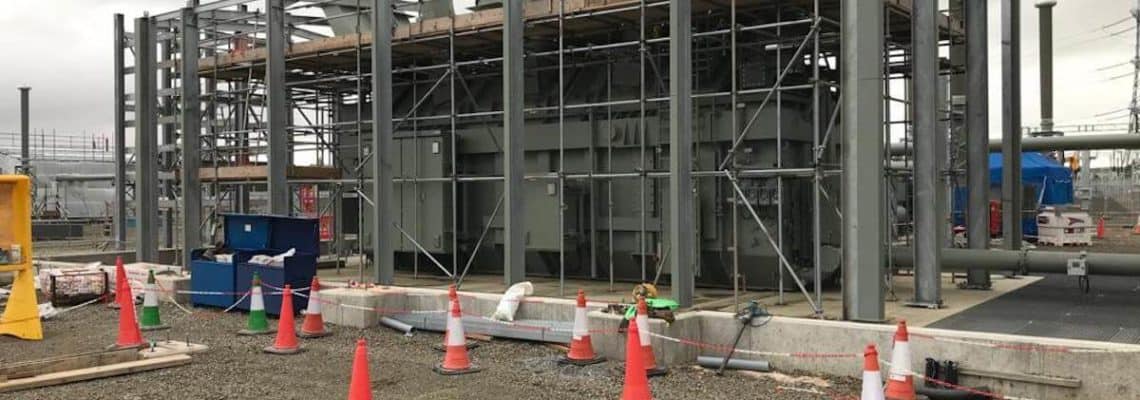 Arrival on site and the steel erection begins